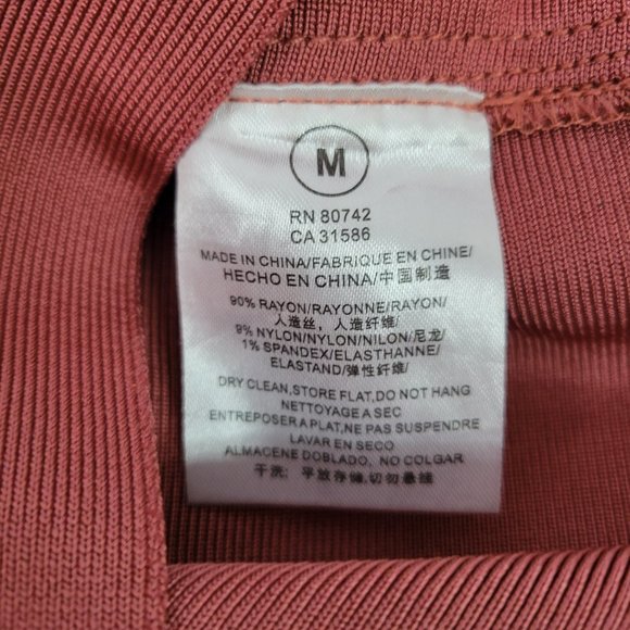 Dusty pink bodycon dress laced front - Picture 10 of 14